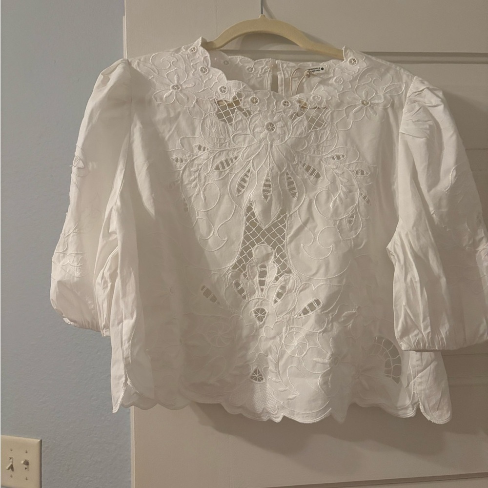 Zara White Embroidered Blouse